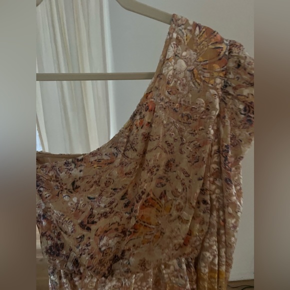 HEMANT AND NANDITA Kalon One Shoulder Belted Mini Dress (Size Small) - Picture 9 of 9